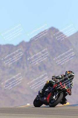 media/Oct-01-2023-SoCal Trackdays (Sun) [[4c570cc352]]/Turn 9 Set 2 (10am)/